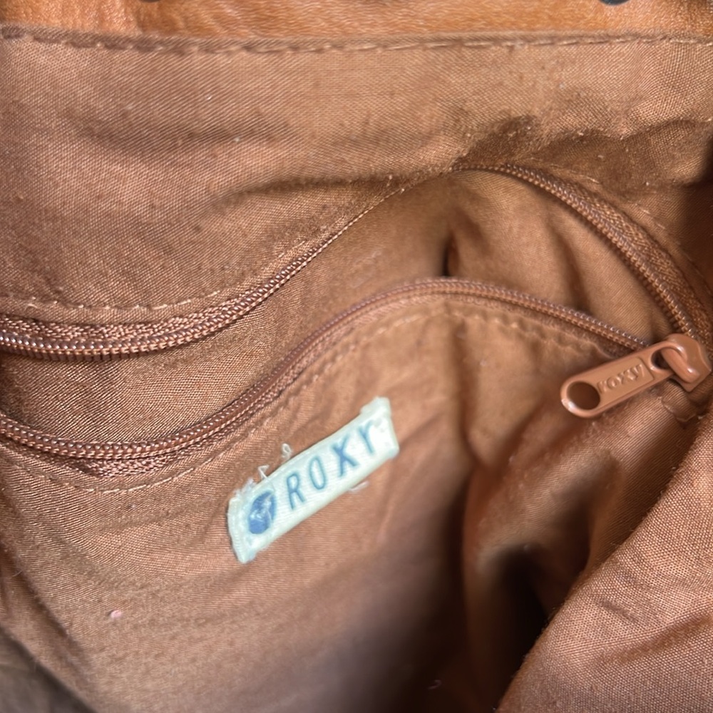 Cute Roxy purse - Picture 3 of 5